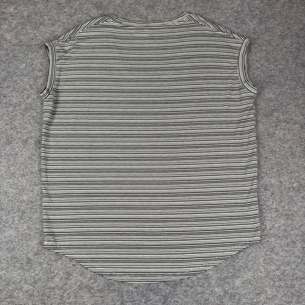 Athleta Cloudlight Stratus Tee Shirt Striped Womens Medium M - Picture 6 of 9